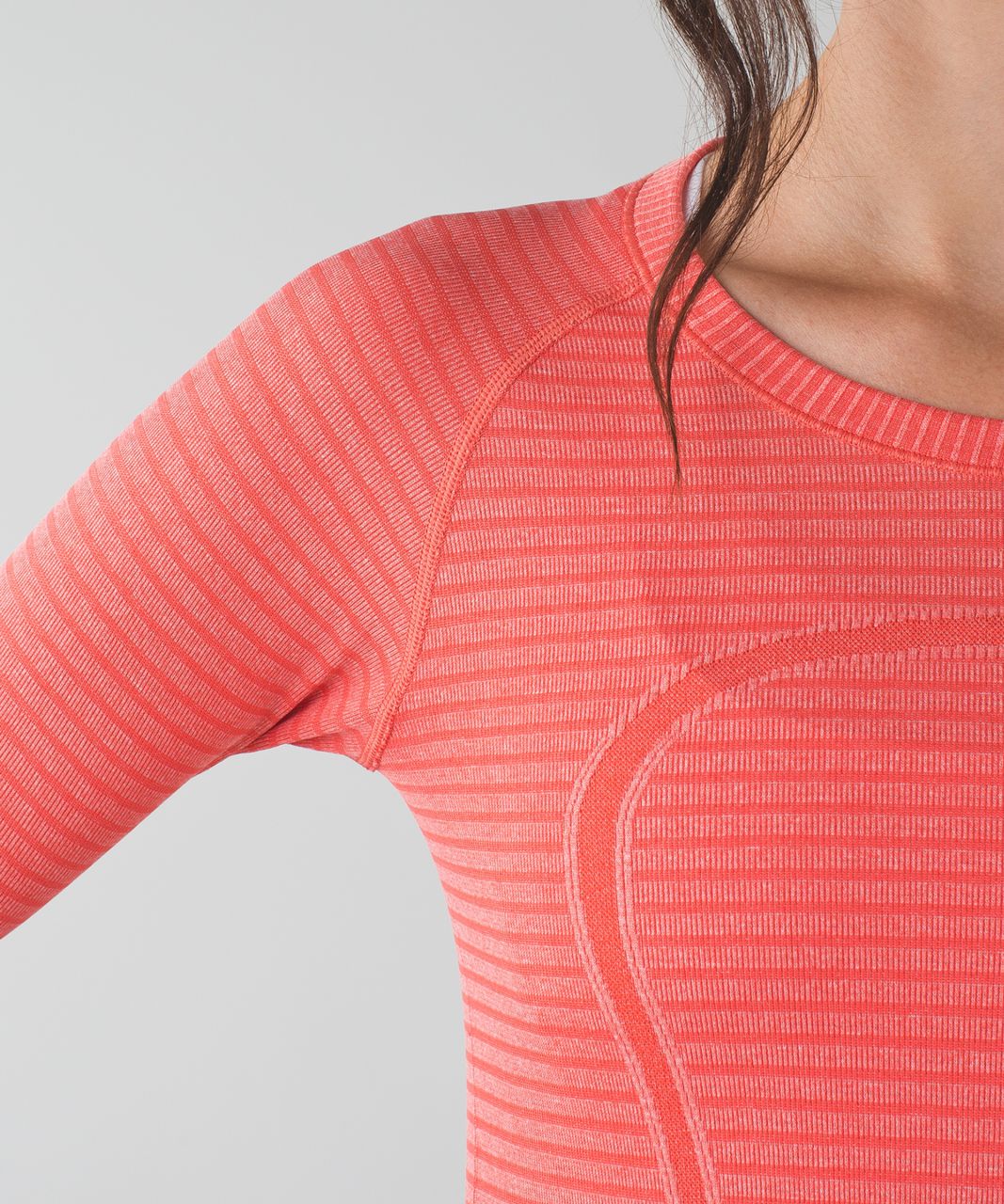 Lululemon Swiftly Tech Long Sleeve Crew - Heathered Alarming