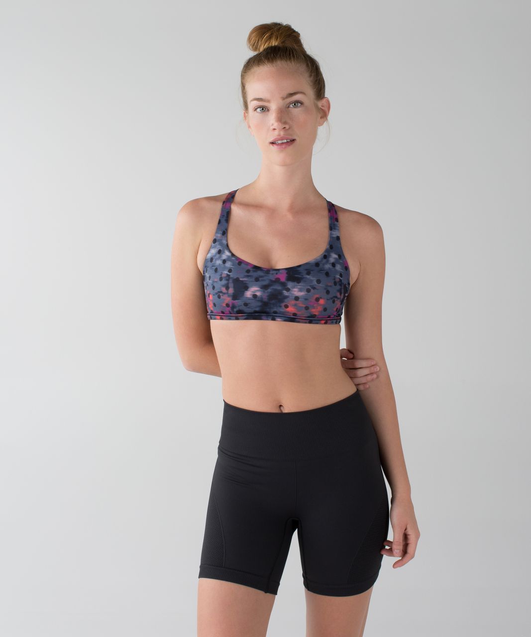 NWT Lululemon FREE TO BE WILD Bra size 10 Windy Blooms Alarming free Inserts