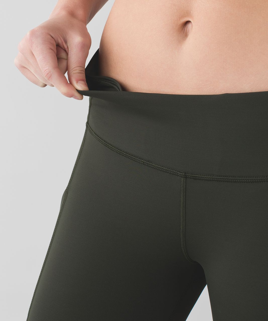 Lululemon Speed Tight IV - Gator Green