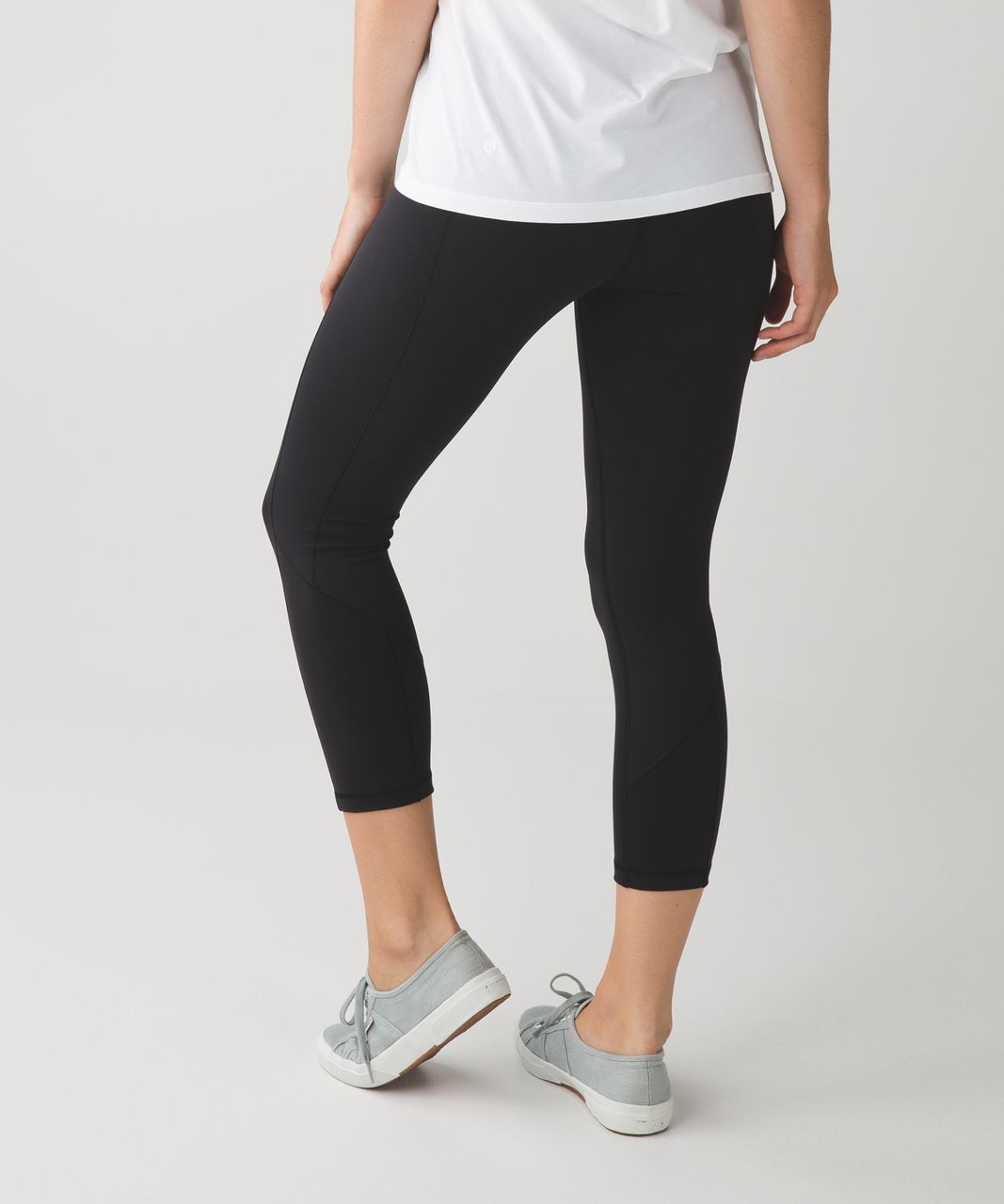 Lululemon Give Me Qi Crop - Black - lulu fanatics