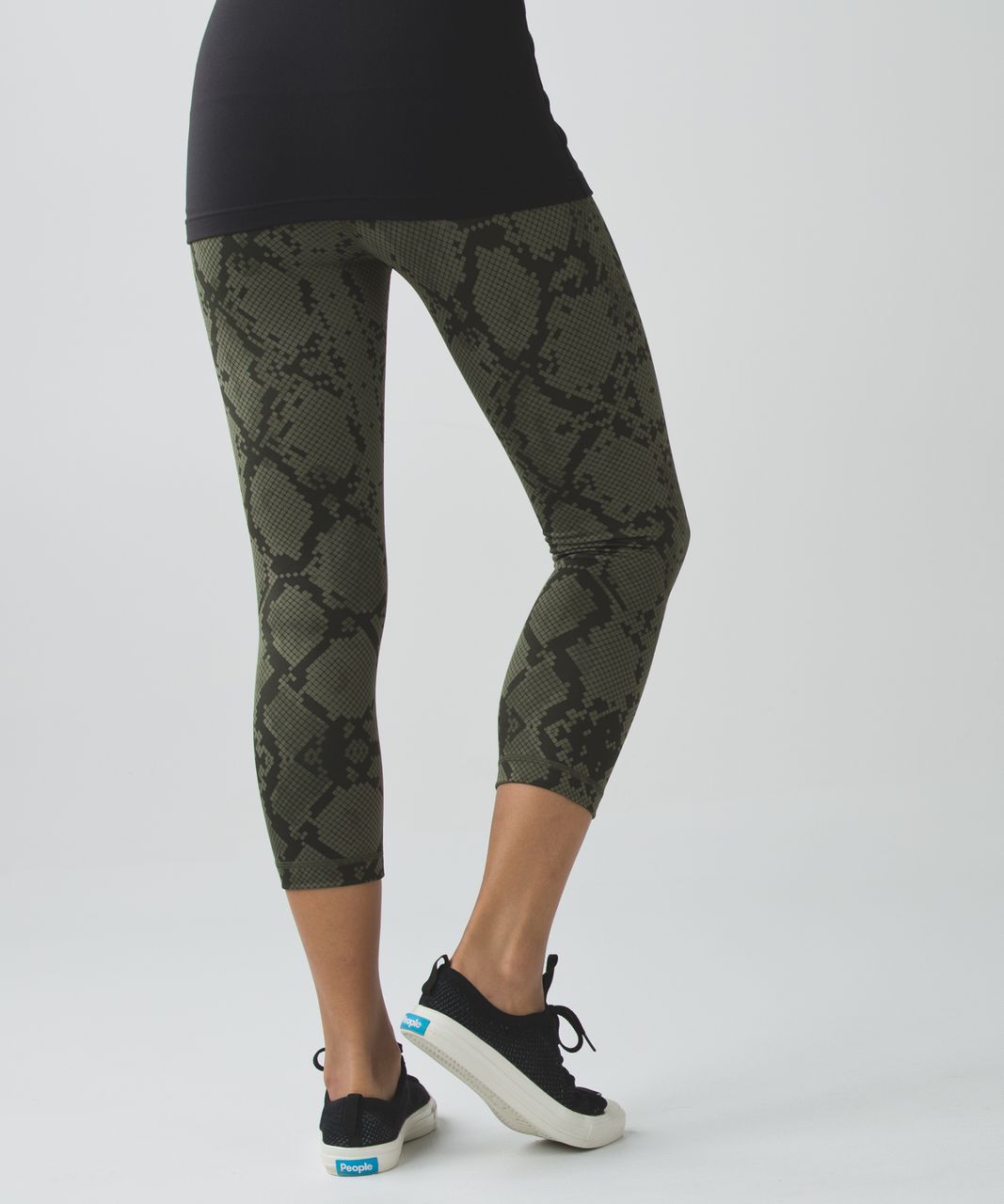 Lululemon Wunder Under Crop (Hi-Rise) *Full-On Luon - Ziggy Snake Fatigue  Green Gator Green - lulu fanatics