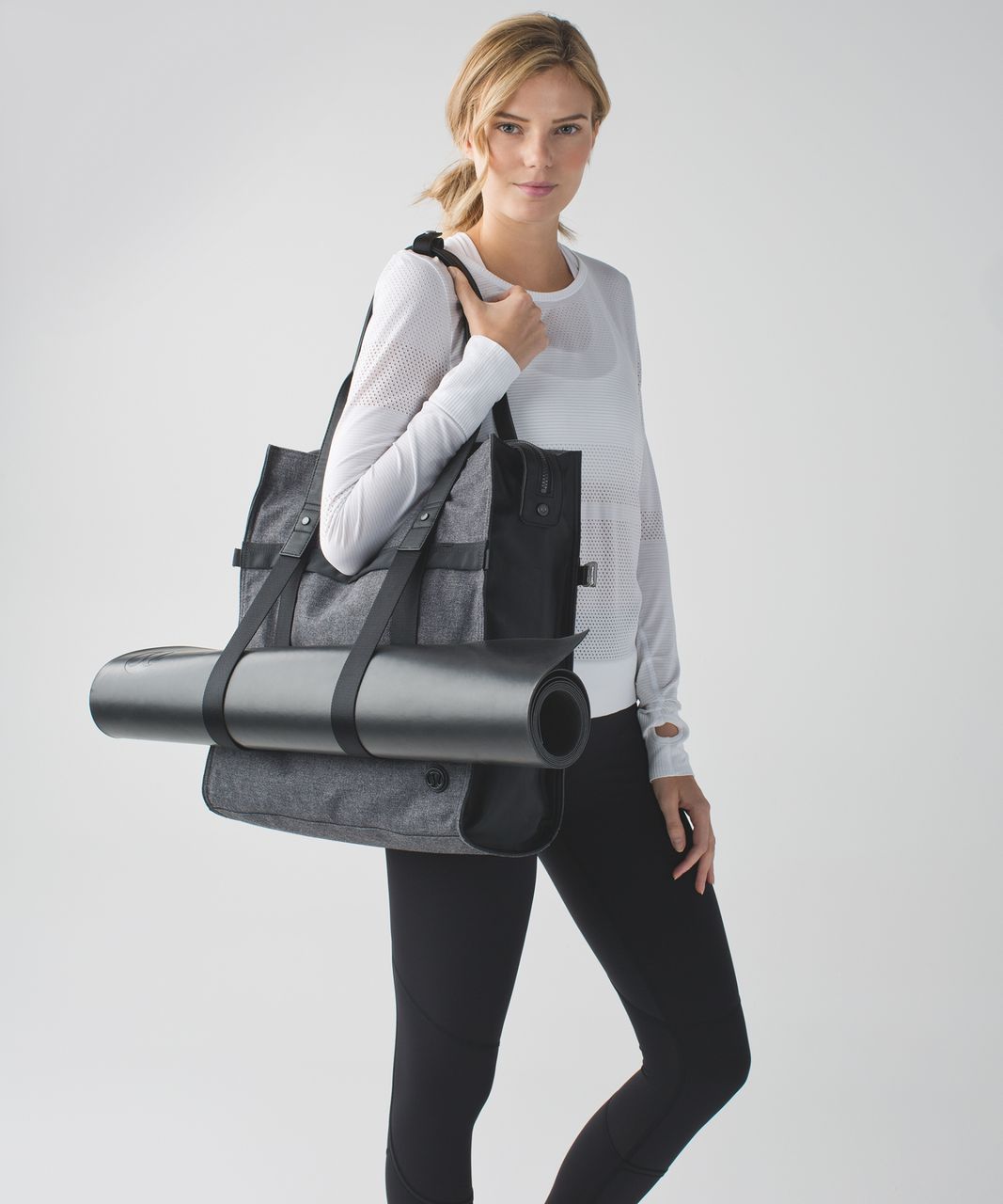 Lululemon Follow Your Bliss Bag - Heathered Dark Grey / Black