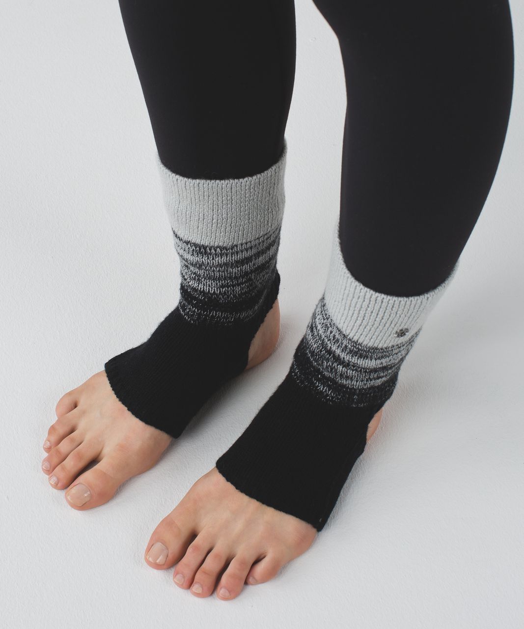 Lululemon Endless Summer Ankle Warmers - Black / Silver Spoon