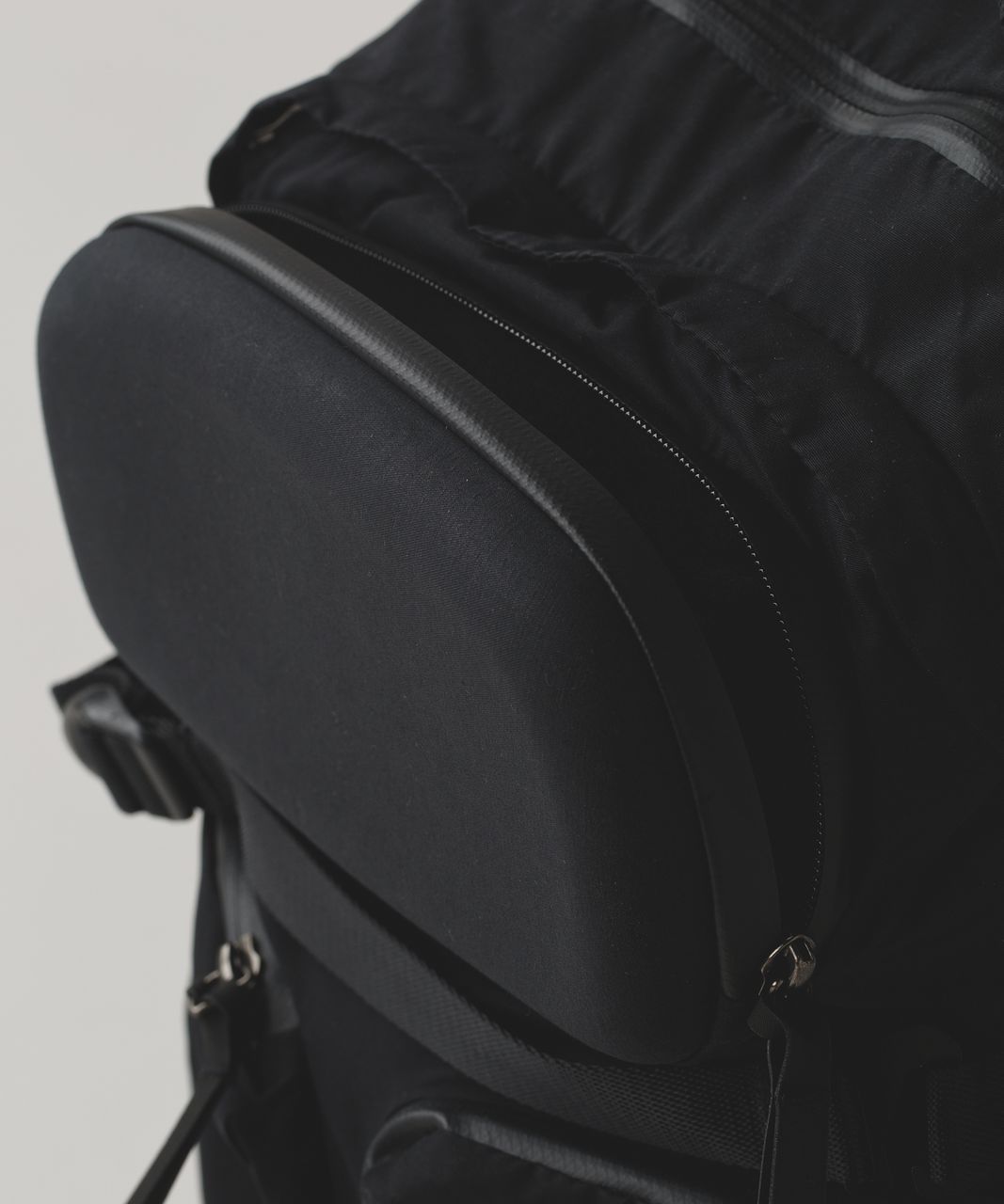 Lululemon Cruiser Backpack - Black (First Release)