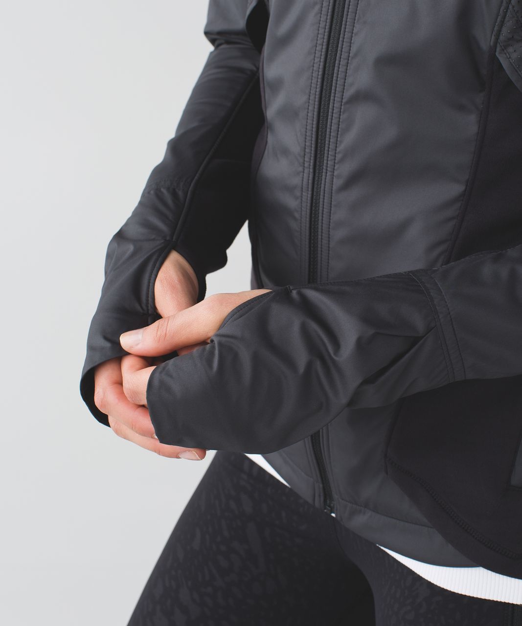 Lululemon Kanto Catch Me Run Jacket - Black - lulu fanatics