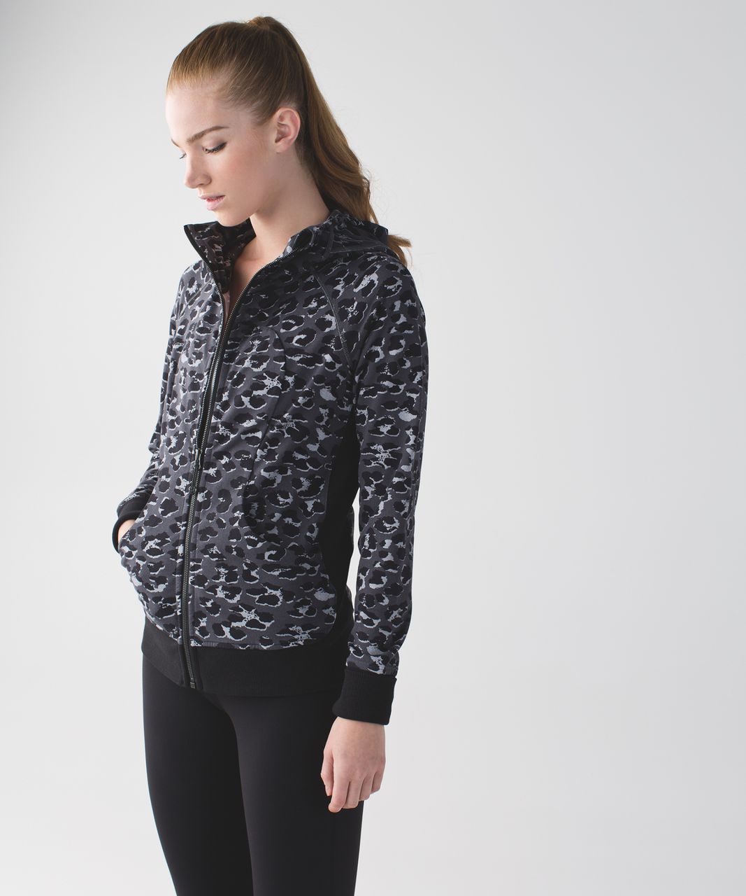 Lululemon Scuba Hoodie III *Terry - Cherry Cheetah Black Multi / Black