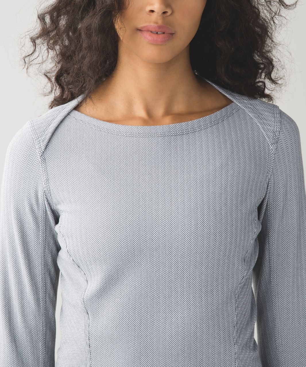 Lululemon Kanto Catch Me Long Sleeve Sweater in Heathered herringbone size  6 US RM65, Women's Fashion, Activewear on Carousell