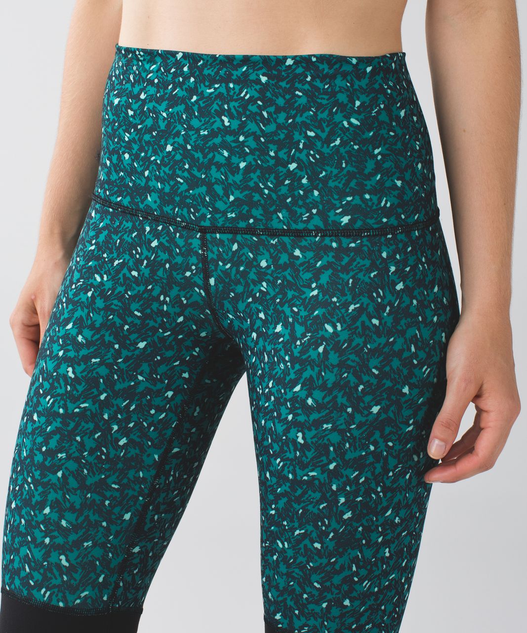 Lululemon Wunder Under Pant (Stirrup) - Mountain Peaks Black Forage Teal / Heathered Forage Teal