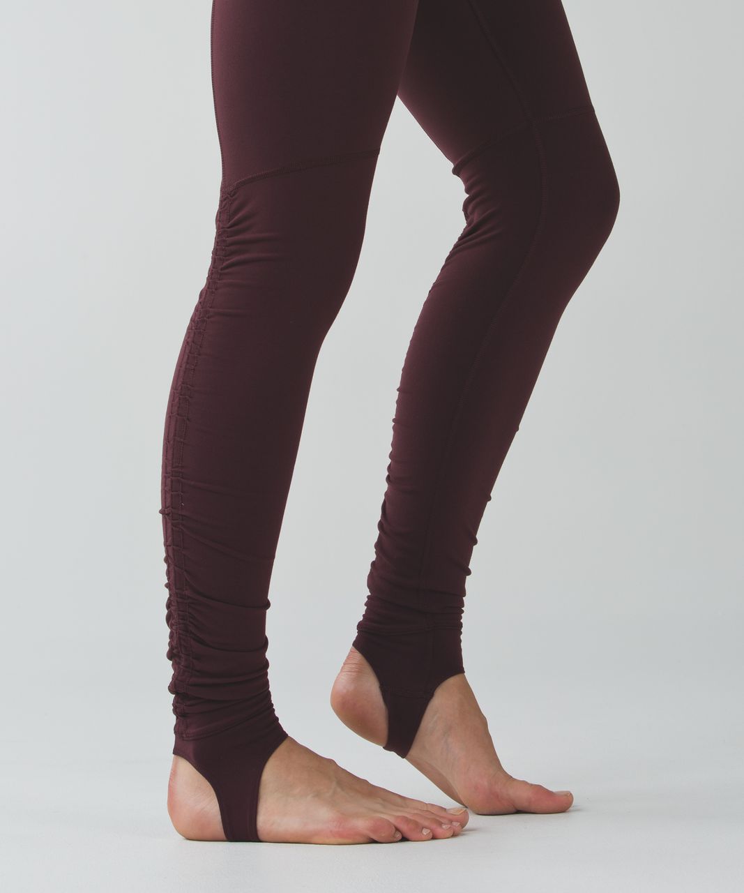 Lululemon Wunder Under Pant (Stirrup) - Bordeaux Drama