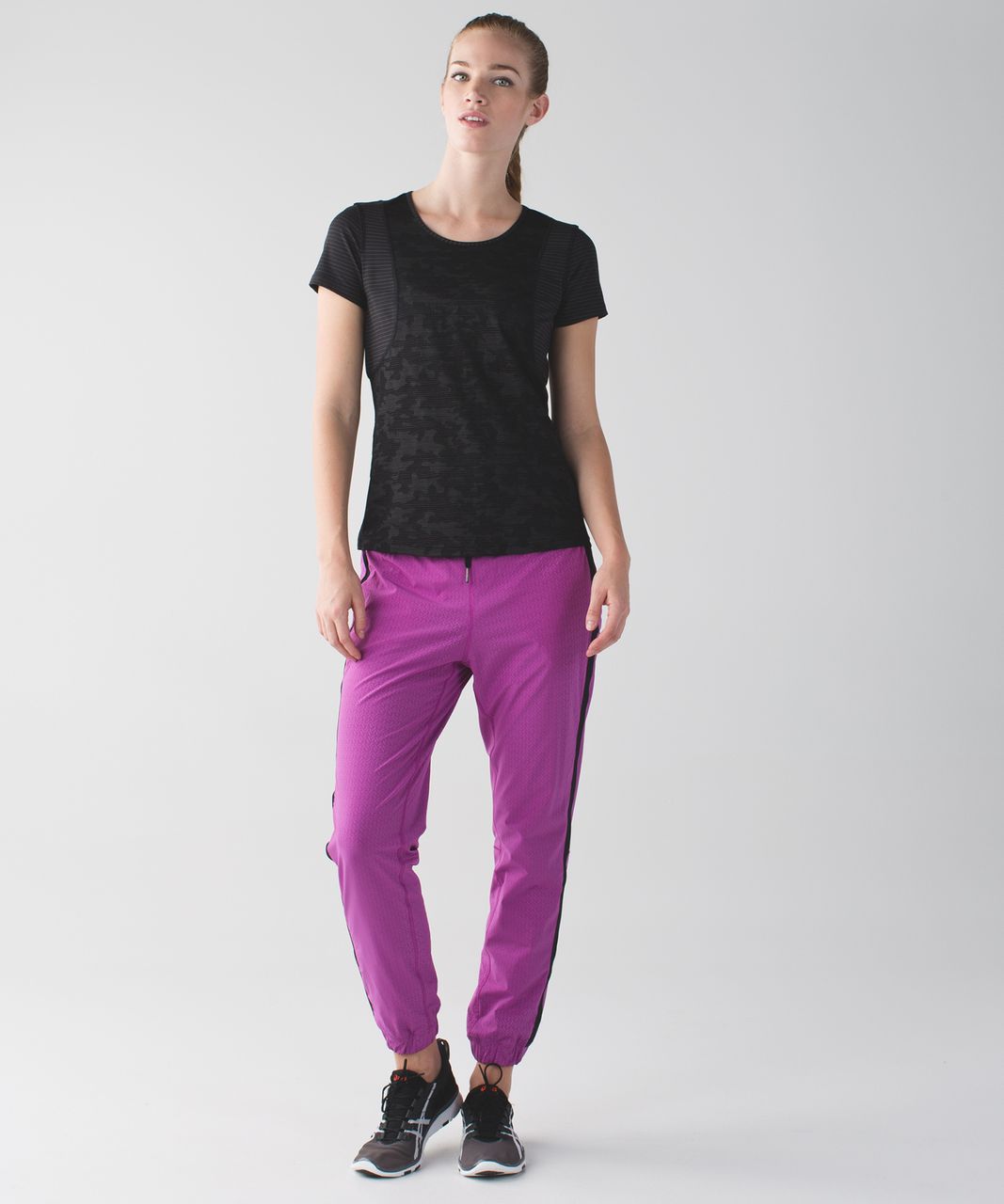 Lululemon Track To Reality Pant III - Biggie Washi Weave Embossed Ultra Violet / Black