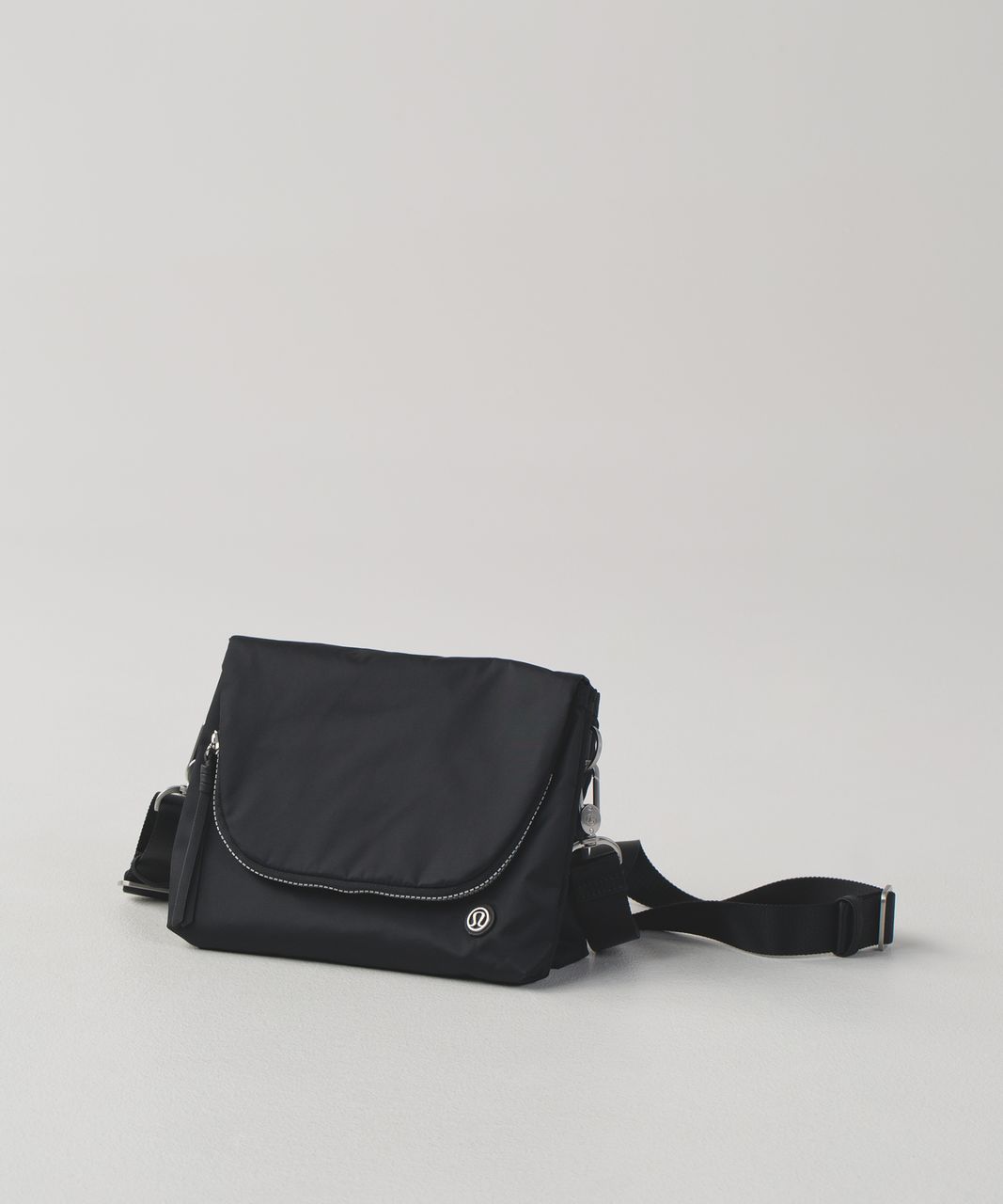 Lululemon Party Om Bag - Black - lulu fanatics