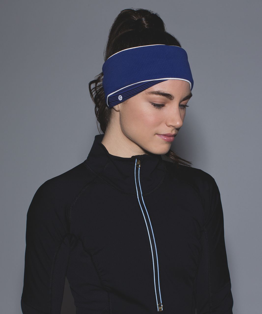 Lululemon Run And Done Ear Warmer - Kanto Stripe Sapphire Blue Black