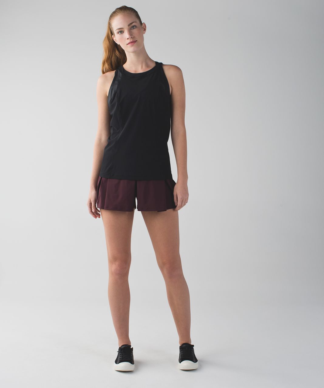 Lululemon &go City Skort - Bordeaux Drama