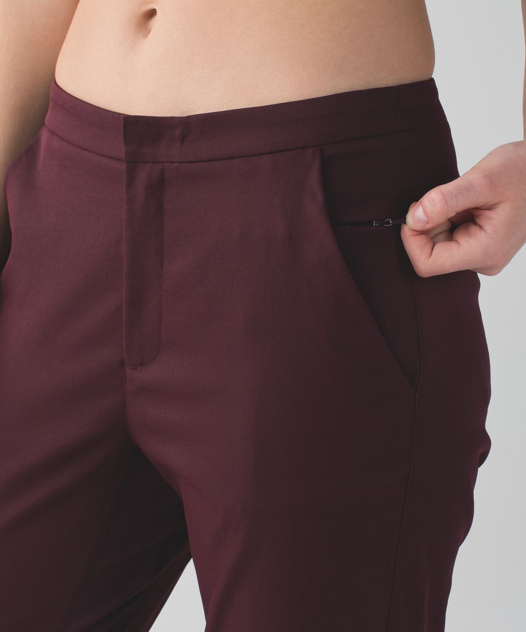 Lululemon &go City Trek Trouser - Bordeaux Drama