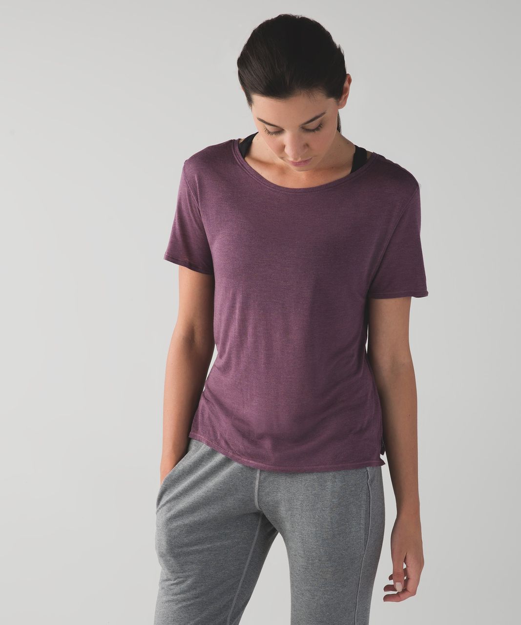 Lululemon Girlfriend Tee - Heathered Mod Red Grape