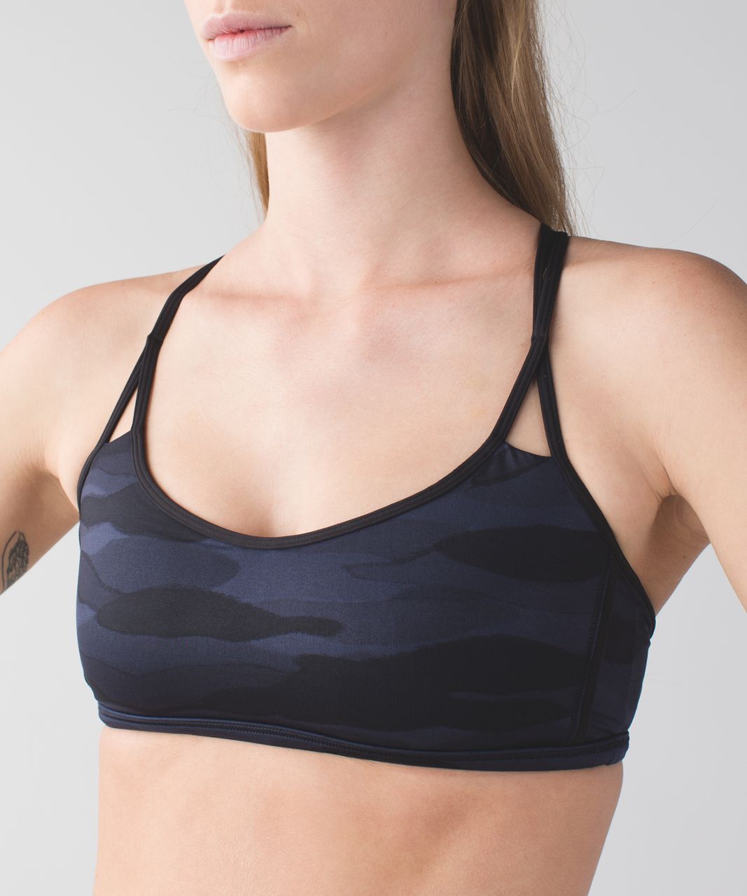 Lululemon Lighten Up Bra - Mini Coast Camo Deep Navy Black / Black / Deep Navy