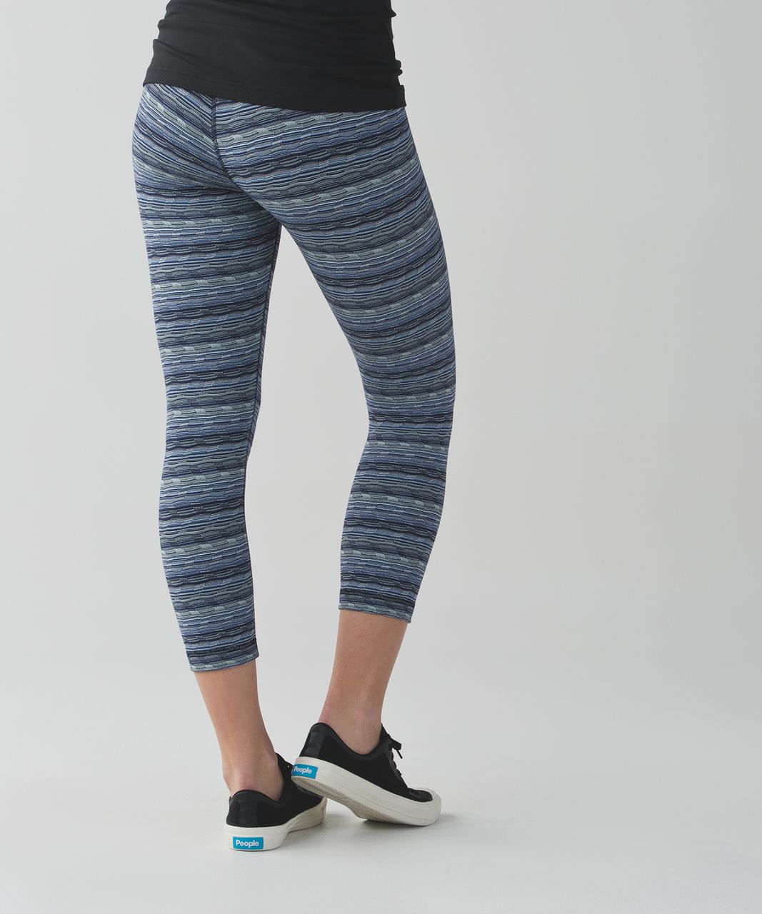 Lululemon Wunder Under Crop (Hi-Rise) - Space Dye Twist Sapphire Blue ...