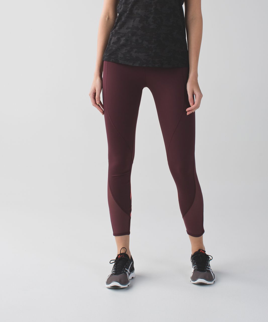 Lululemon All Meshed Up 7/8 Tight - Bordeaux Drama / Flash Light