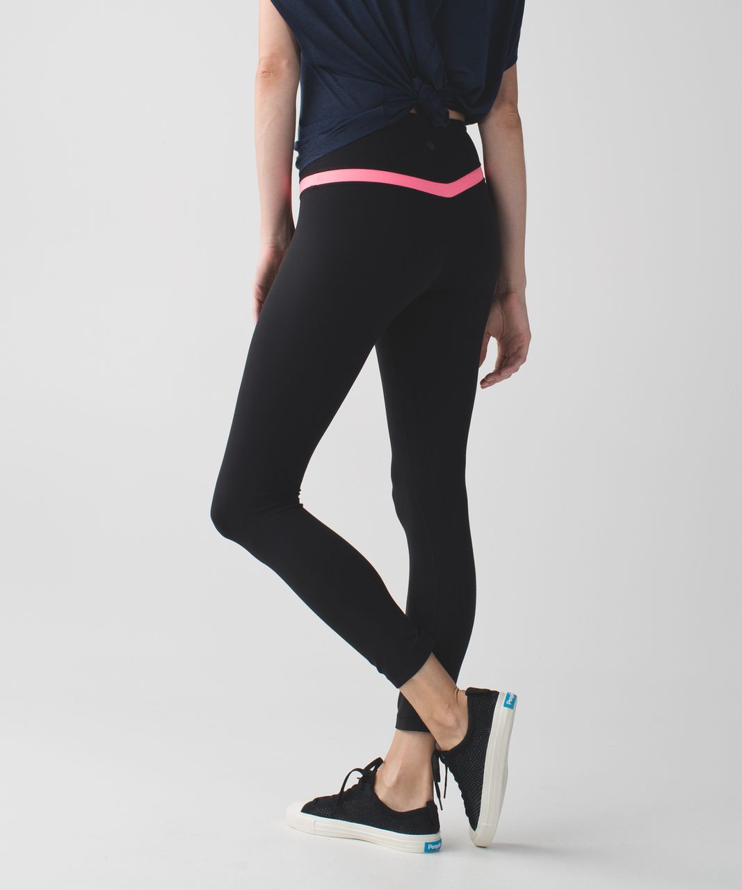 Lululemon Align Pant - Black / Flash Light