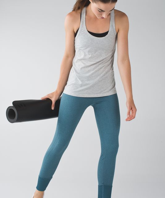 Lululemon 4 Bruised Berry Ebb To Street Seamless Leggings 