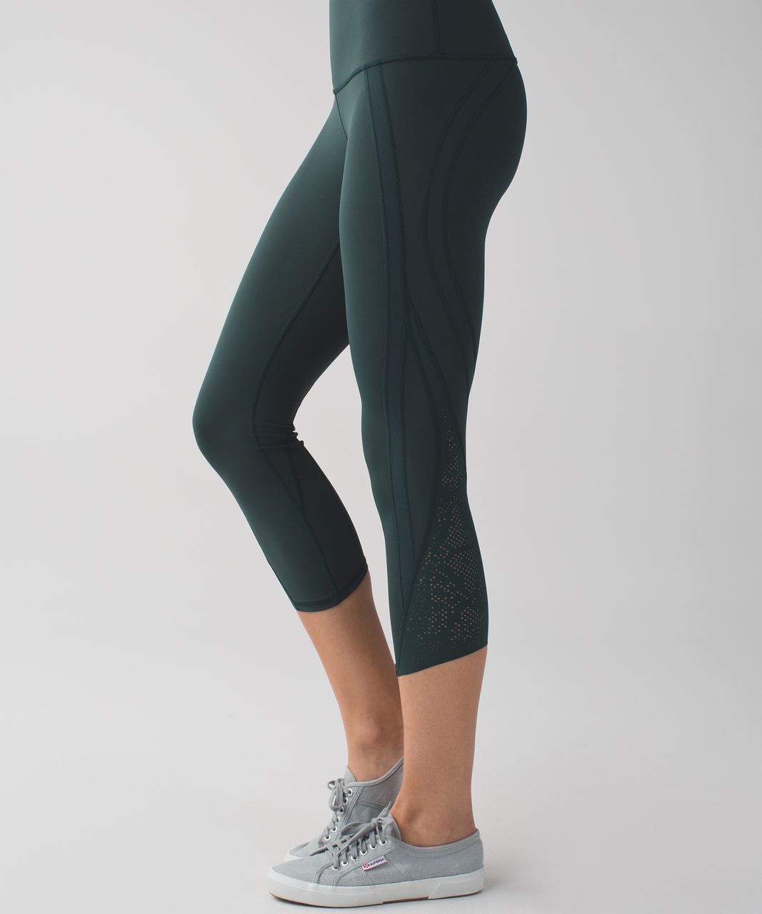 Lululemon Wunder Under Crop (Laser) *Full-On Luon - Dark Fuel