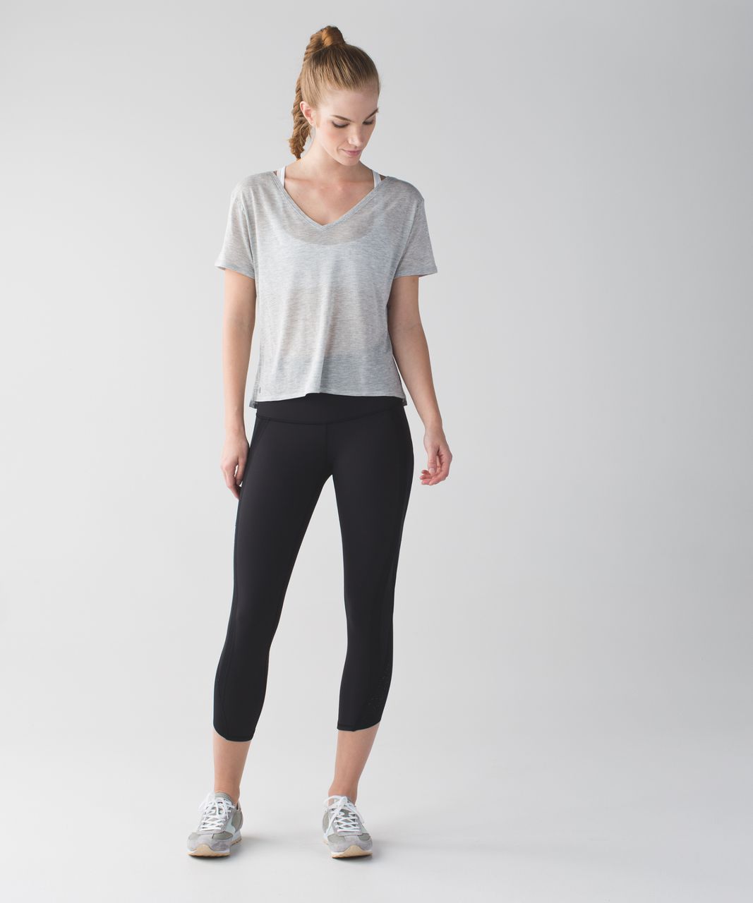 Lululemon Wunder Under Crop 21 Mid-Rise Size: 8 Black Stretch Yoga Legging