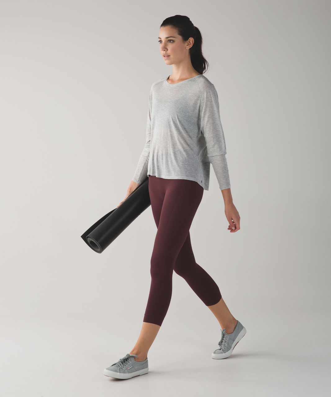 Lululemon Zone In Crop - Bordeaux Drama