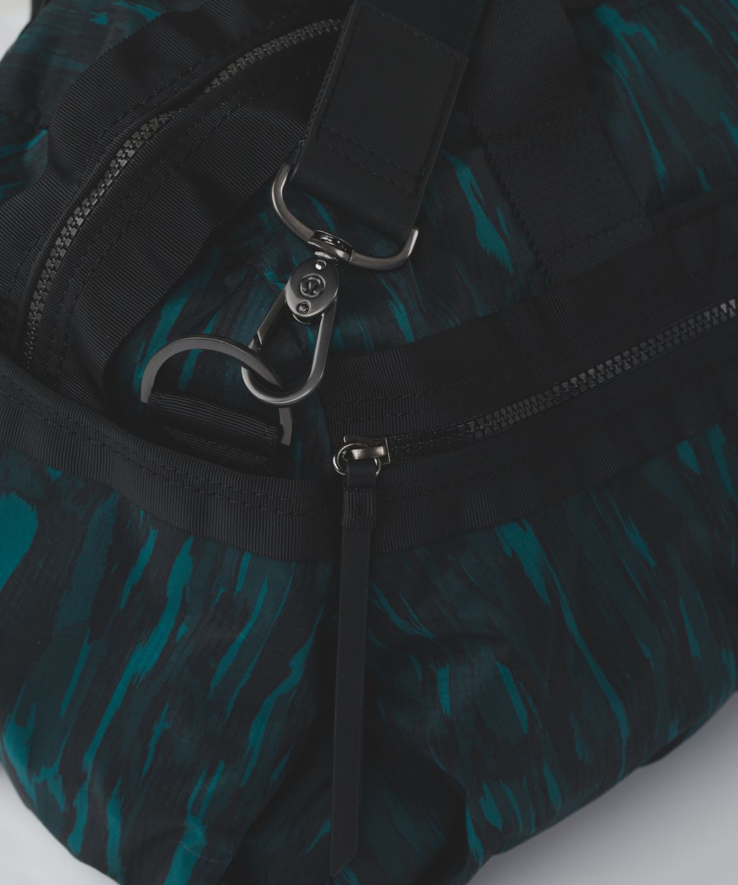 Lululemon Gym To Win Duffel - Painted Animal Forage Teal Dark Fuel / Black