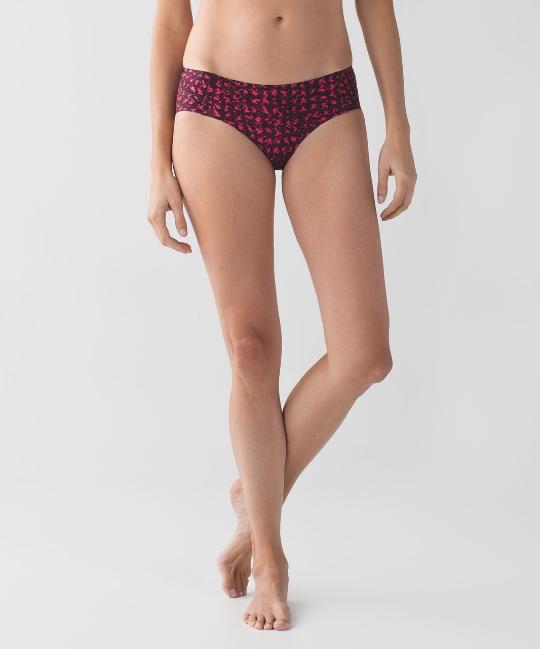 Lululemon Light As Air Hipster - Mountain Peaks Bon Bon Bordeaux Drama / Bordeaux Drama