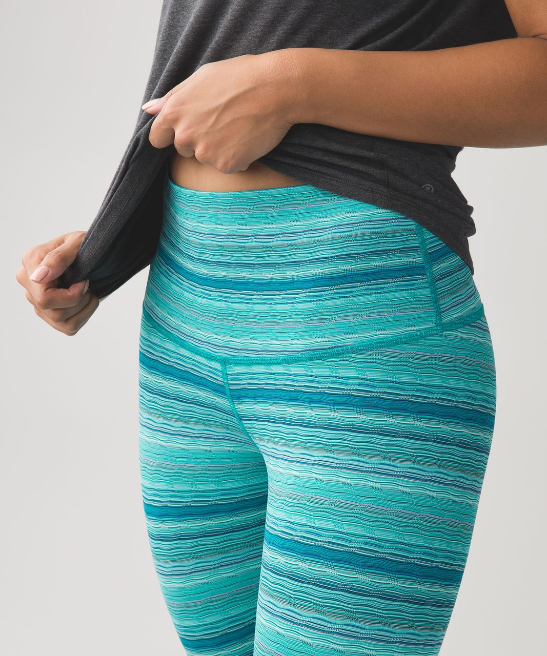 Lululemon Wunder Under Crop (Hi-Rise) *Luxtreme - Space Dye Twist Cosmic Teal Multi