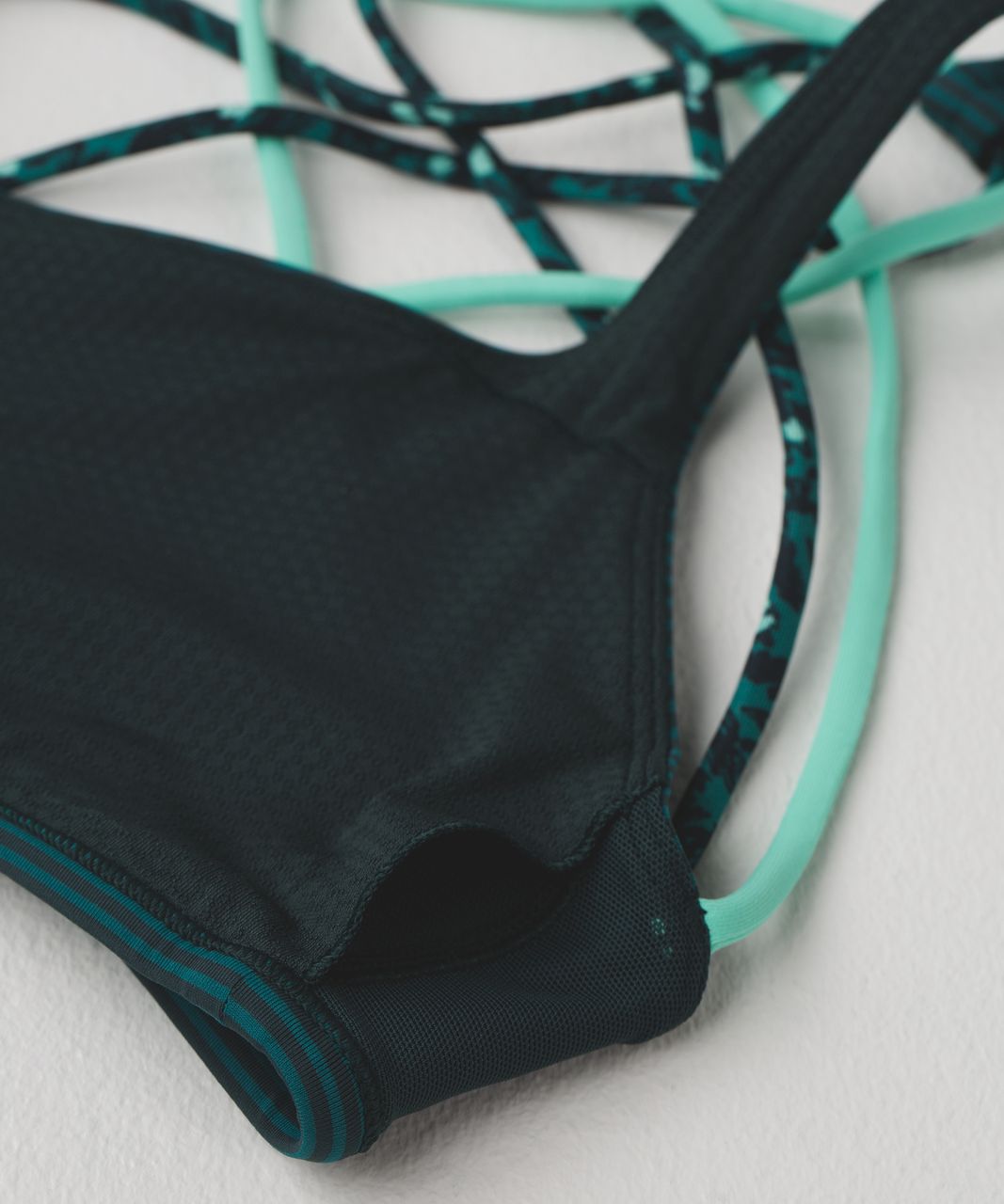 Lululemon Free To Be Bra (Wild) - Mini Pop Stripe Dark Fuel Forage Teal / Menthol / Mountain Peaks Black Forage Teal