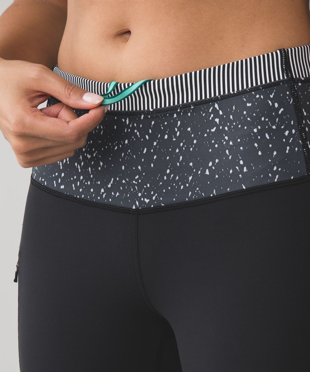 Lululemon Can't Stop Pant II - Black / Butterfly Texture Black White / Mini Pop Stripe Black White