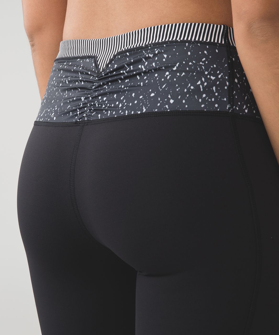 Lululemon Can't Stop Pant II - Black / Butterfly Texture Black White / Mini Pop Stripe Black White