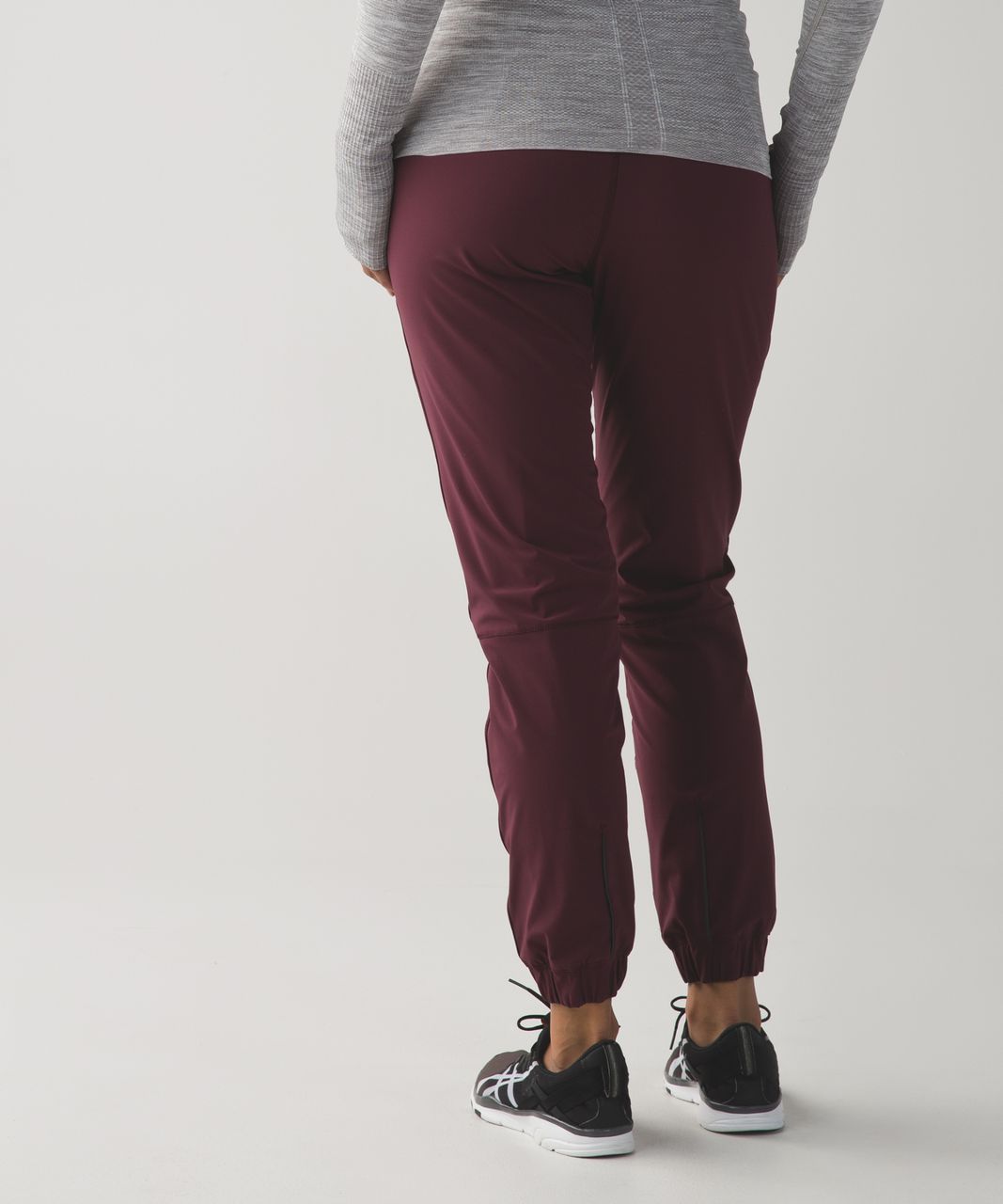 Lululemon Track To Reality Pant III - Bordeaux Drama / Black