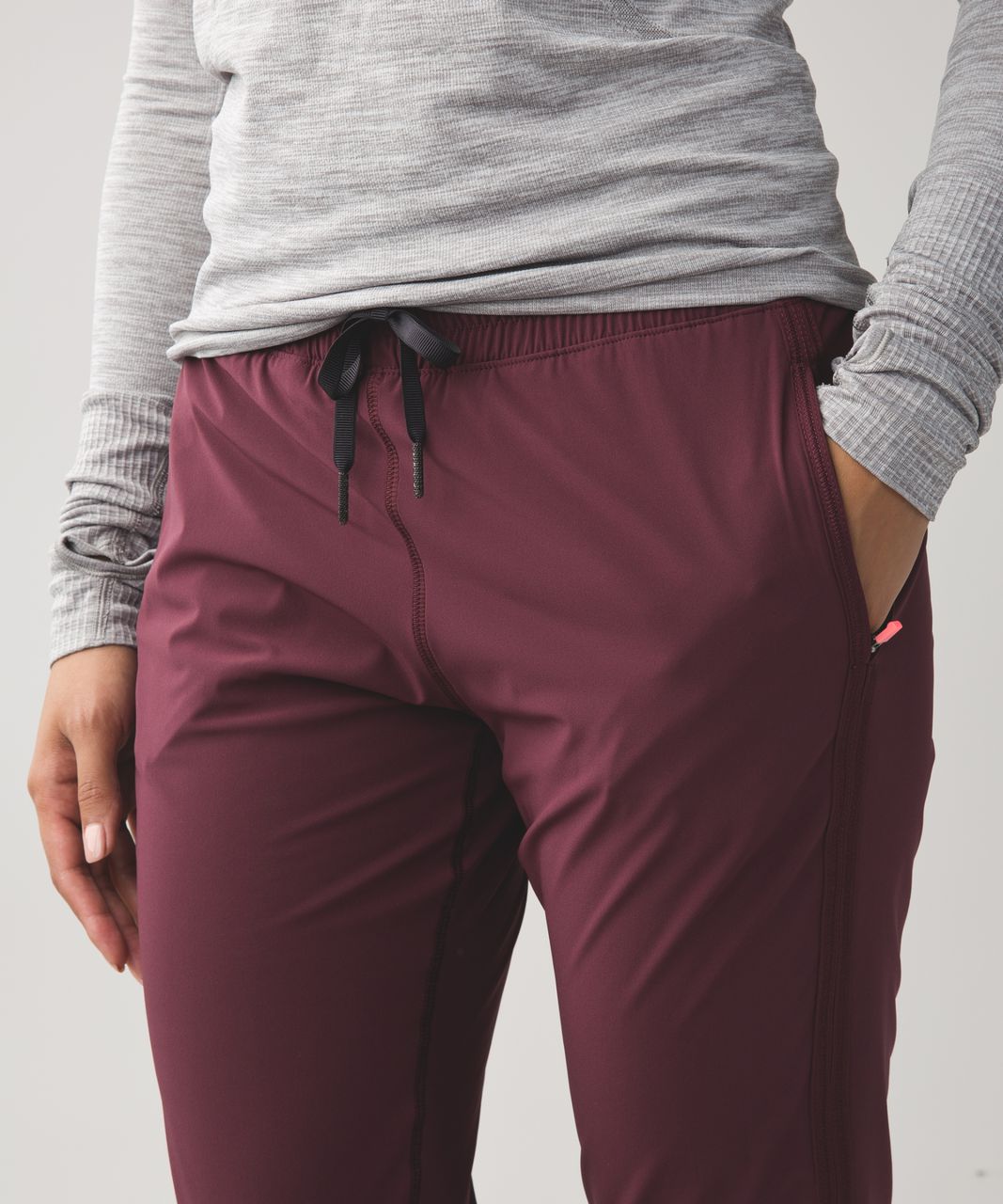 Lululemon Track To Reality Pant III - Bordeaux Drama / Black