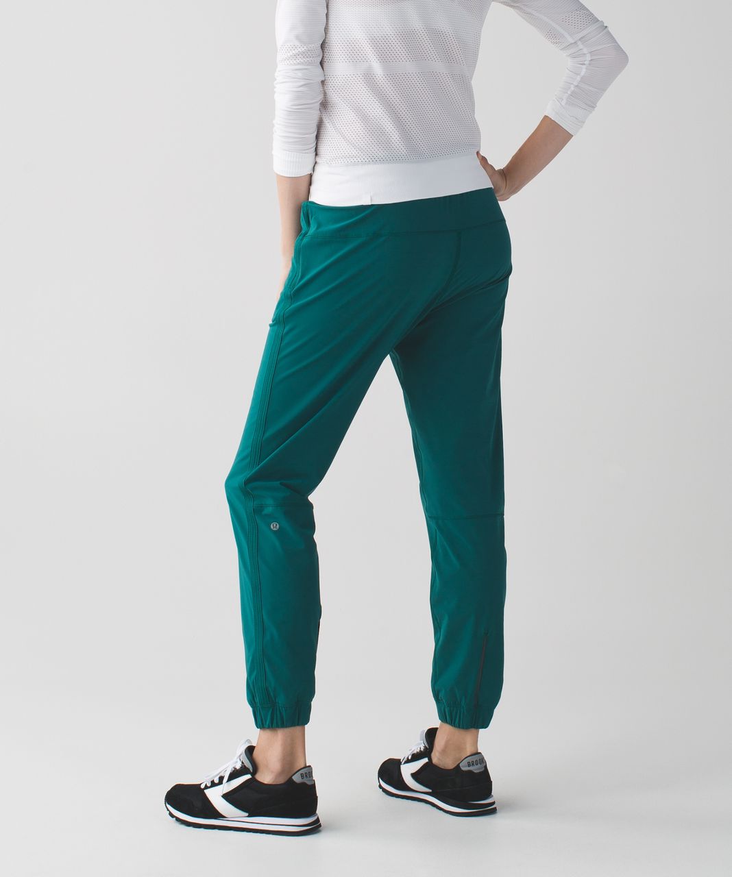 Lululemon Track To Reality Pant III - Forage Teal / Black