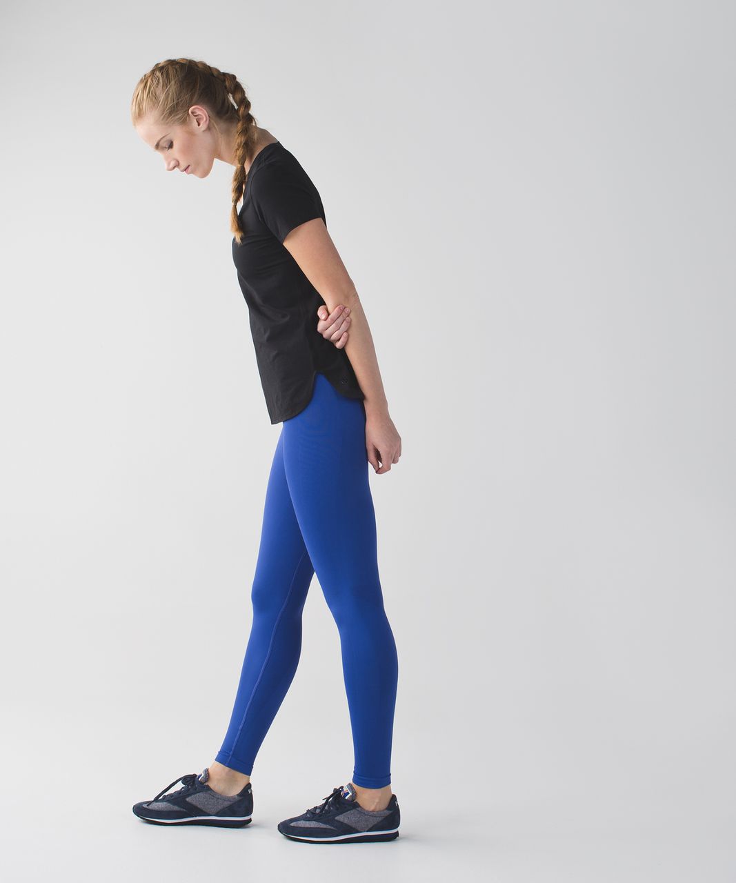 Lululemon Zone In Crop - Naval Blue - lulu fanatics