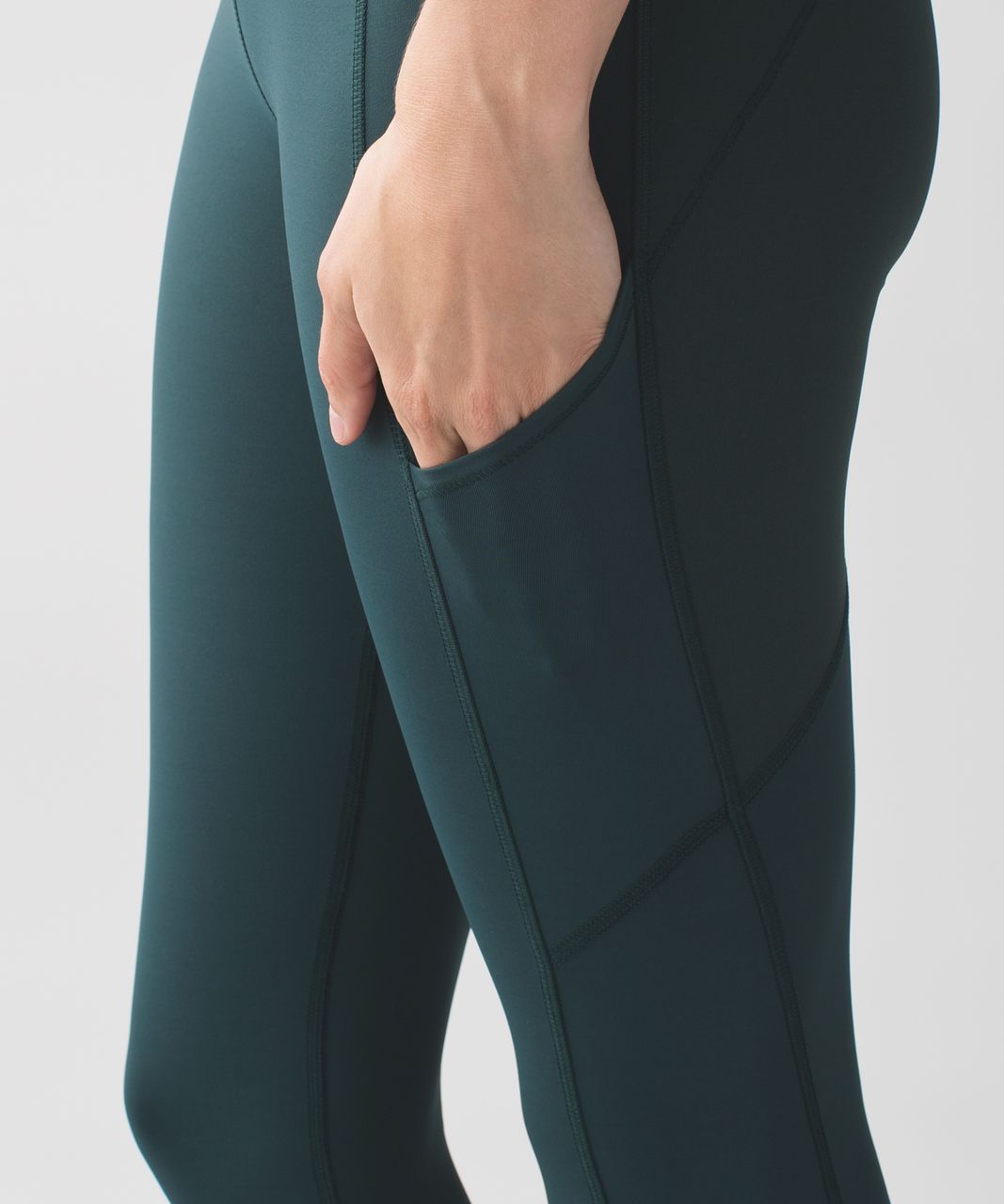 Lululemon Rebel Runner Crop - Dark Fuel / Mini Pop Stripe Dark Fuel Forage Teal