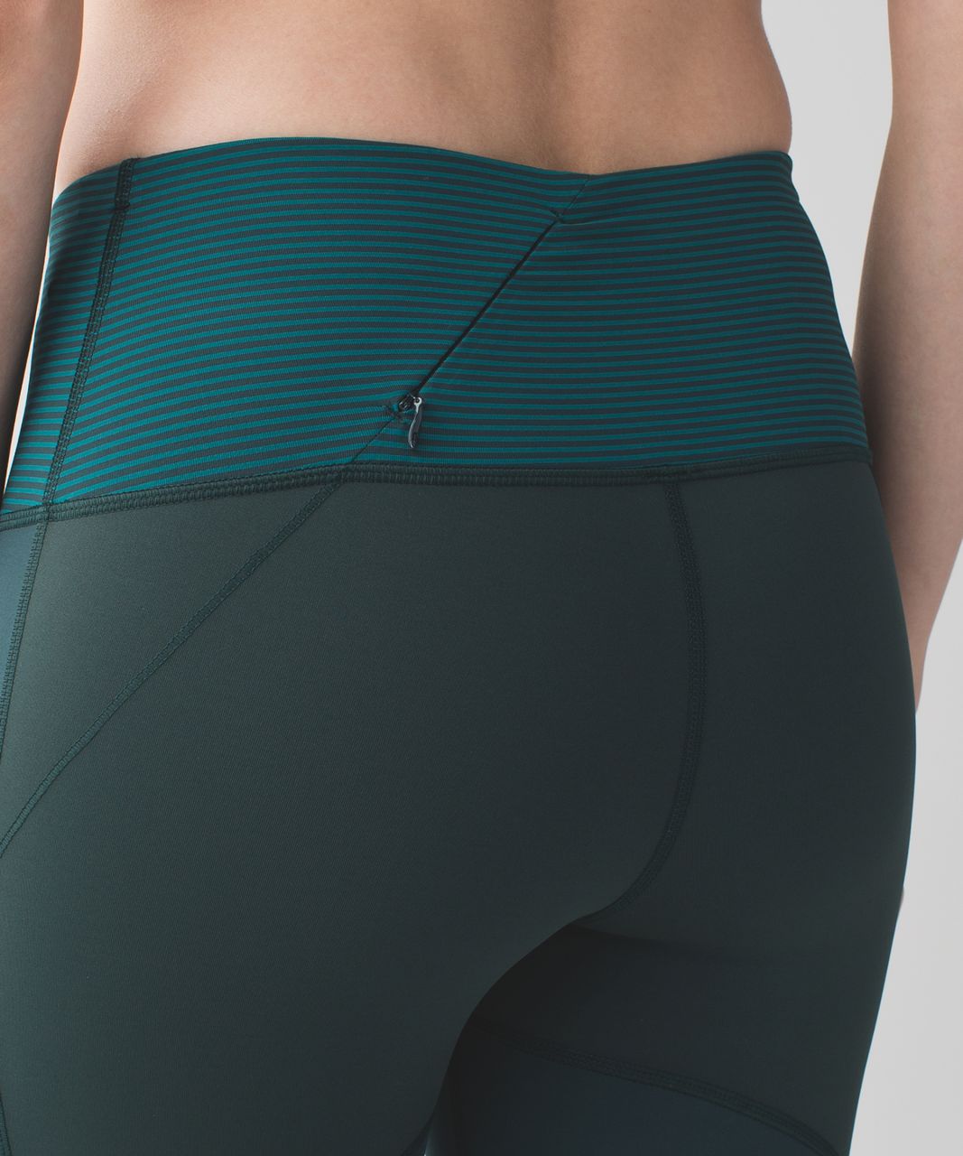 Lululemon Rebel Runner Crop - Dark Fuel / Mini Pop Stripe Dark Fuel Forage Teal