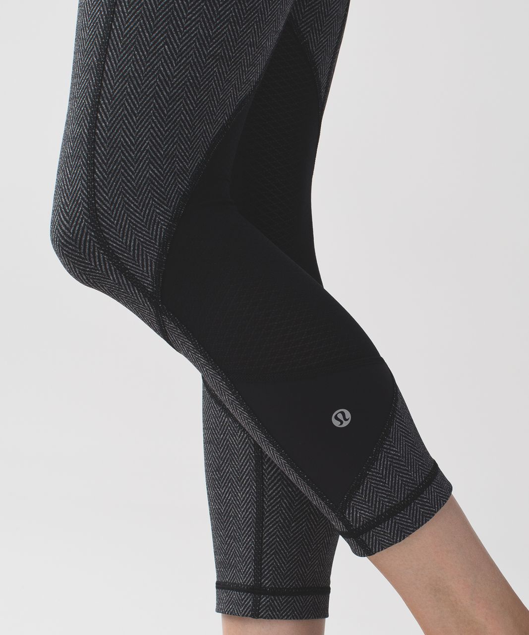 Lululemon Pace Rival Crop 22 Heathered Black 4