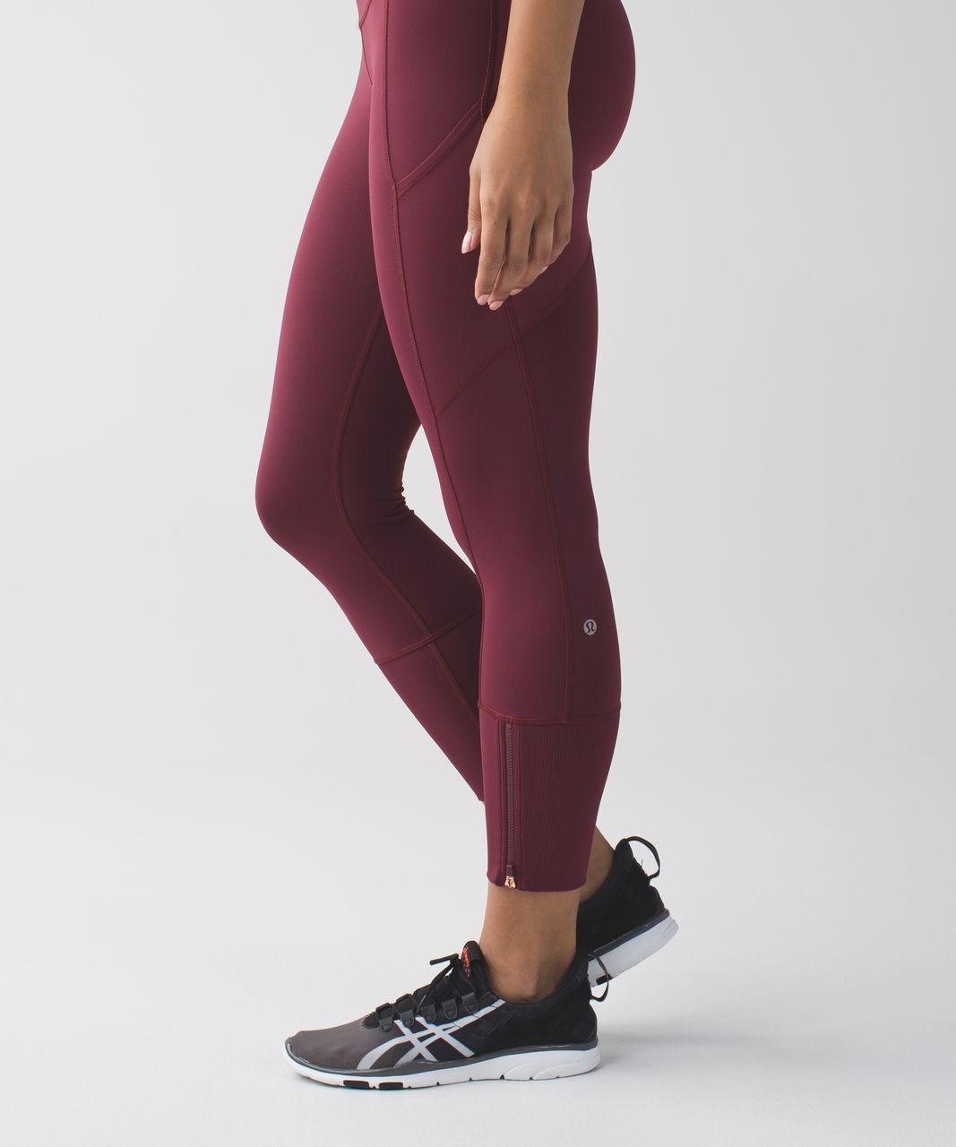 Lululemon Rebel Runner Crop - Wine Berry