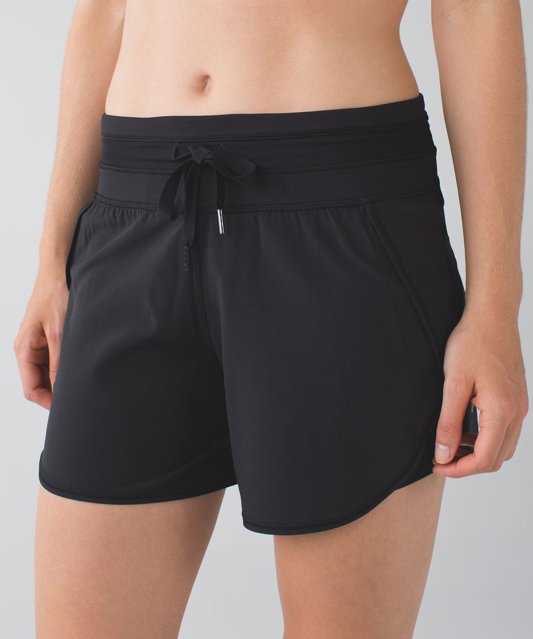 Lululemon Kanto Catch Me Short - Black