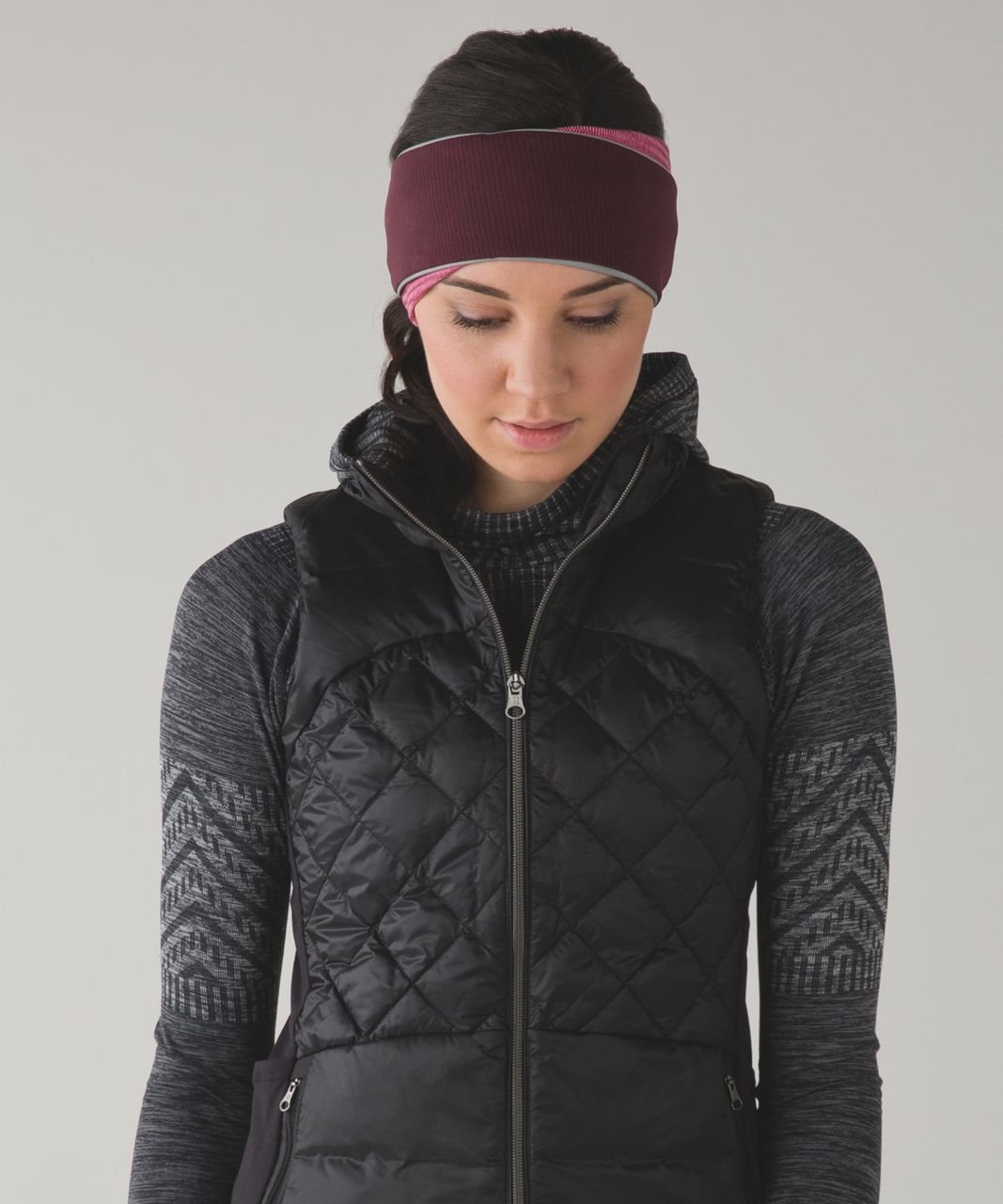 Lululemon Run And Done Ear Warmer - Mini Check Pique Wine Berry Heathered Bon Bon / Bordeaux Drama