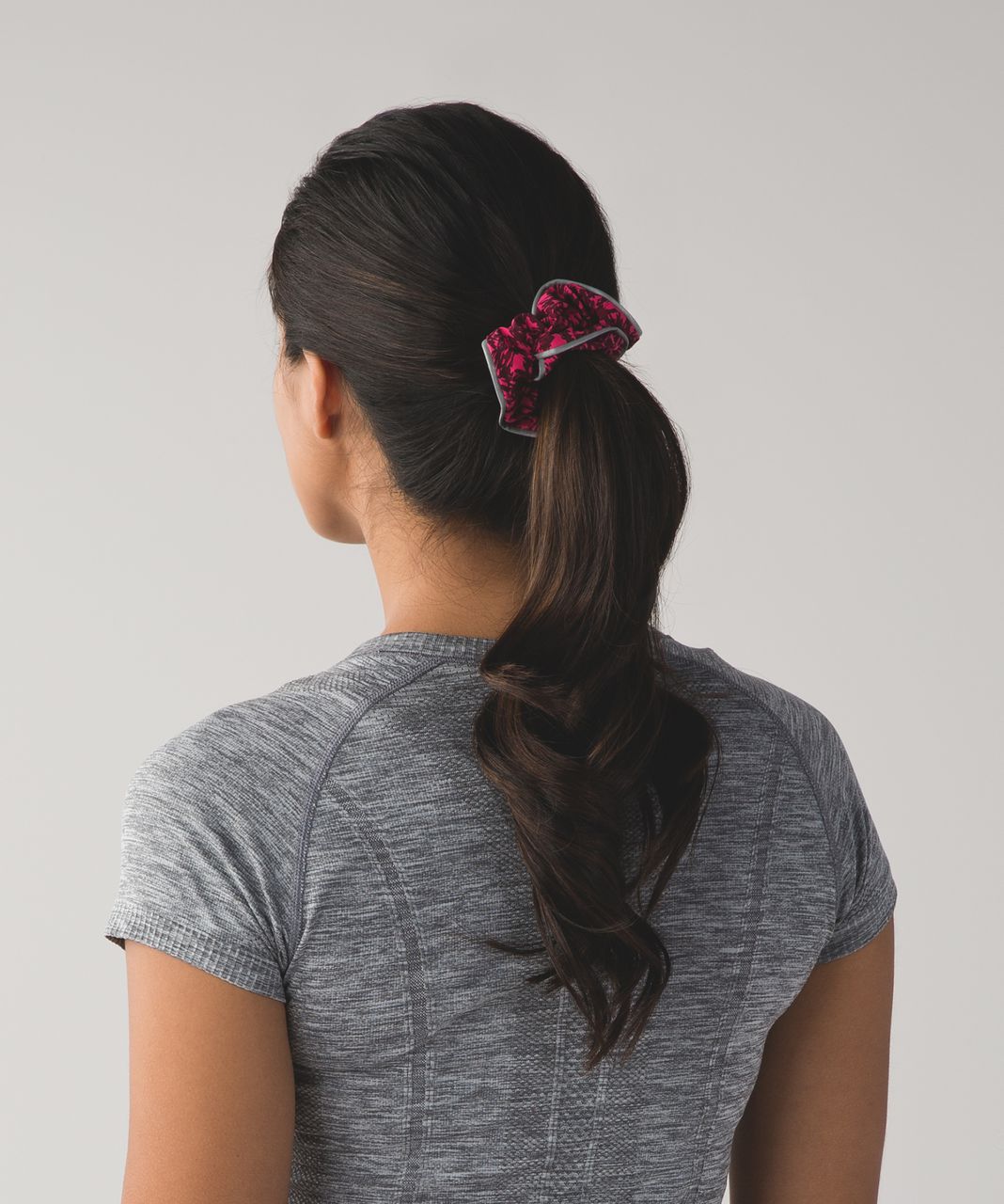 Lululemon Throw Back Scrunchie - Mountain Peaks Bon Bon Bordeaux Drama