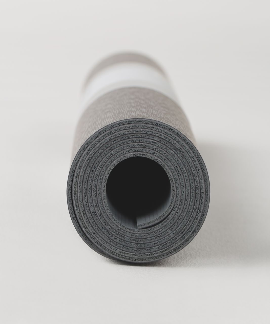 Lululemon The Reversible Mat 3mm - Dramatic Static Slate Black / Slate