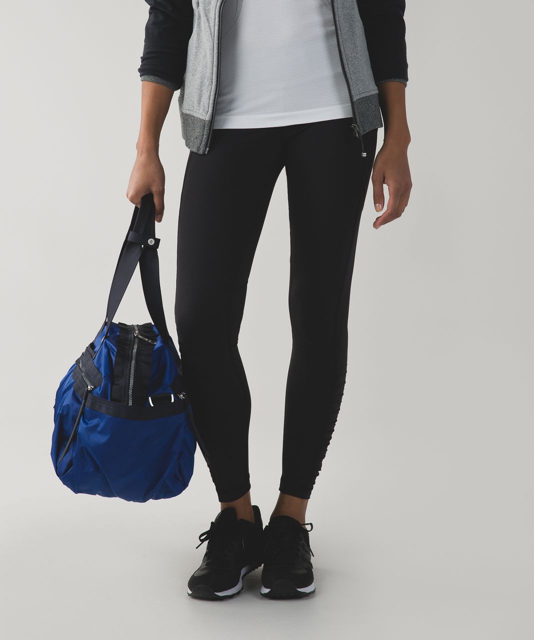 Lululemon Gym To Win Duffel - Sapphire Blue / Naval Blue