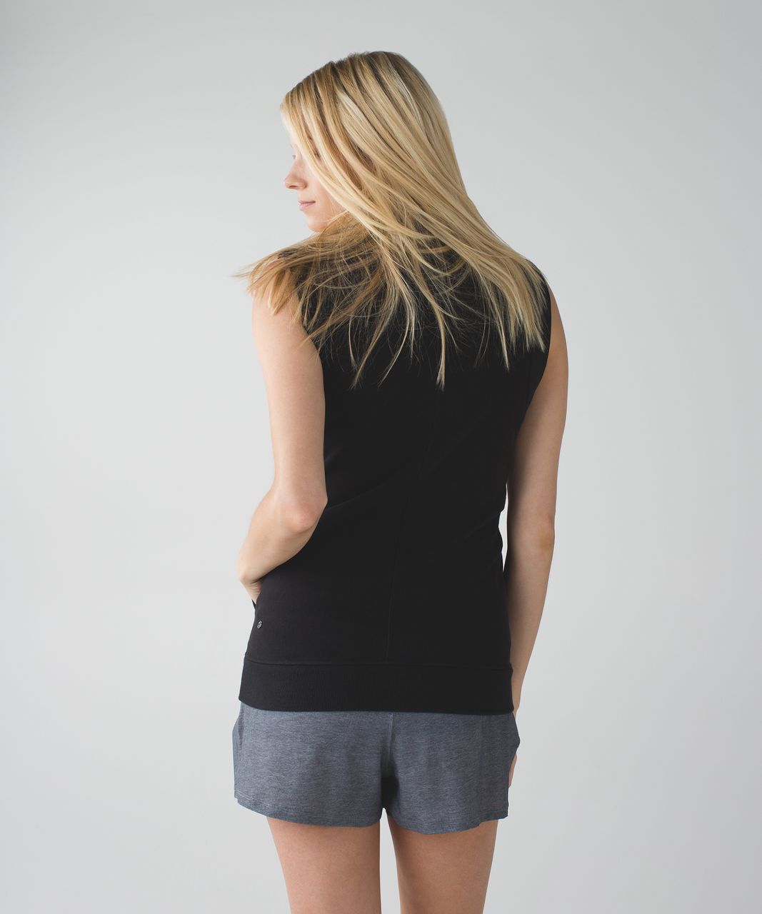 Lululemon Versa Vest - Black