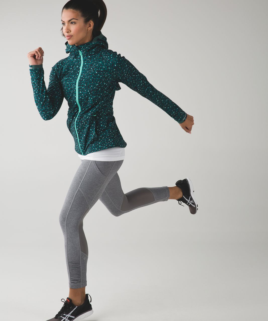 Lululemon Go The Distance Jacket - Mountain Peaks Black Forage Teal