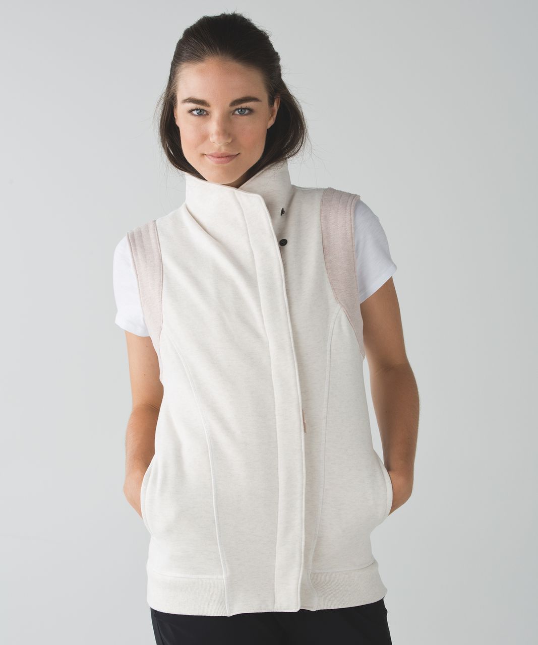 Lululemon Versa Vest - Heathered Angel White / Heathered Grain