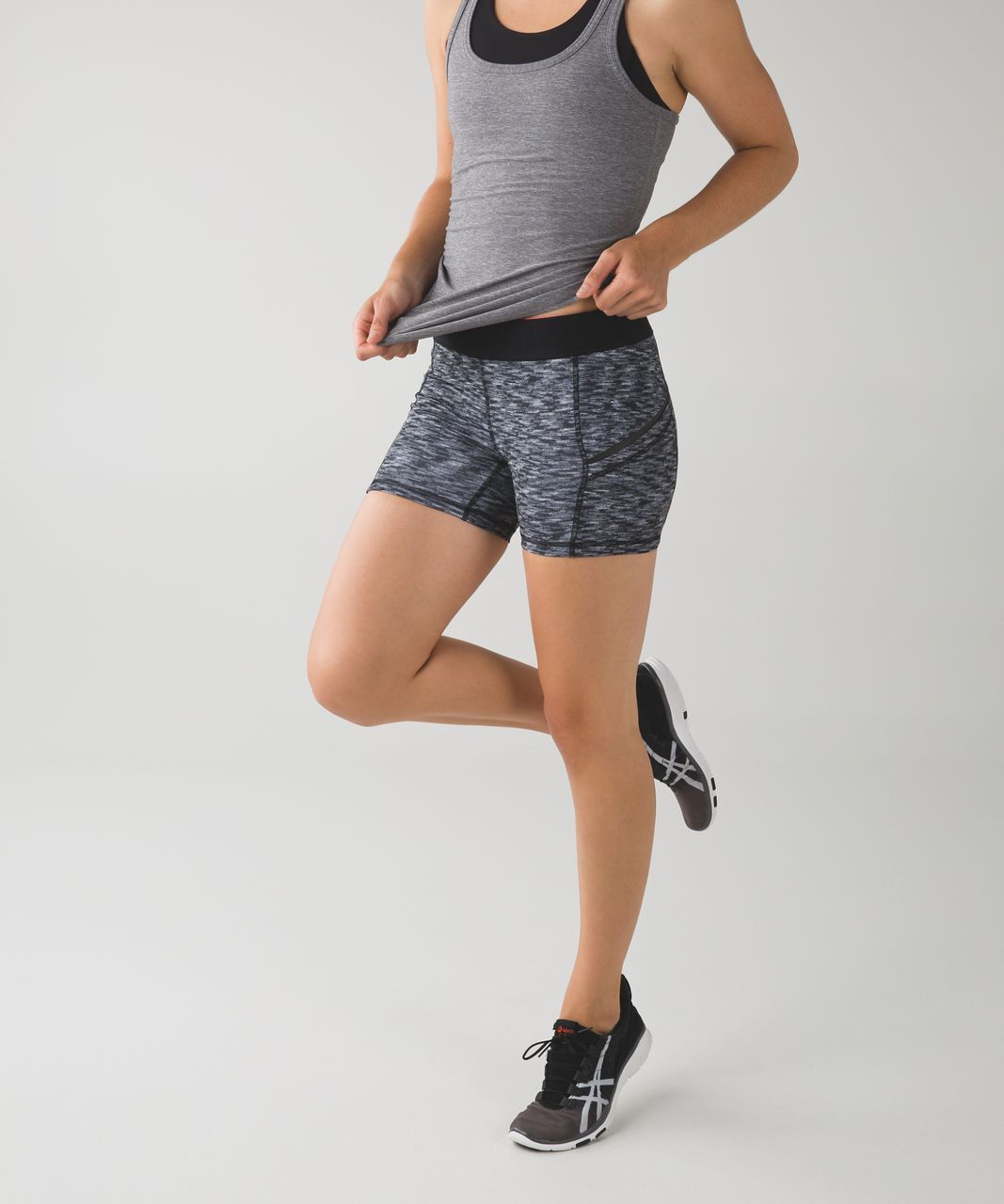 Lululemon What The Sport Short - Dramatic Static White Black / Flash Light